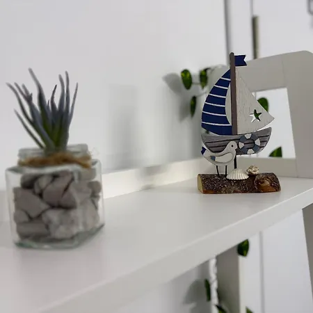 Albu Story By The Sea *