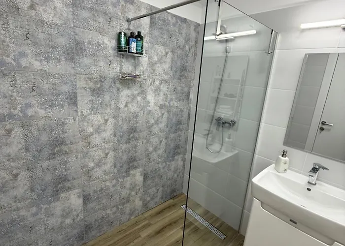 Albu Story By The Sea