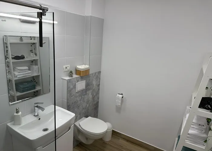 Albu Story By The Sea