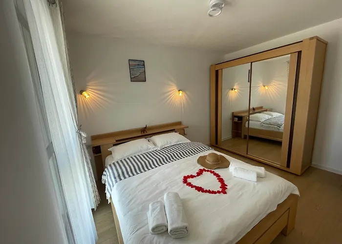 Albu Story By The Sea 아파트