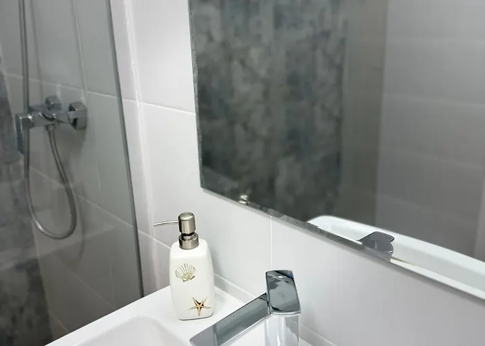 Albu Story By The Sea *