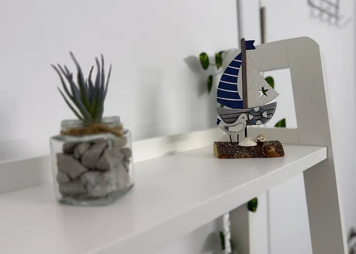 Albu Story By The Sea *